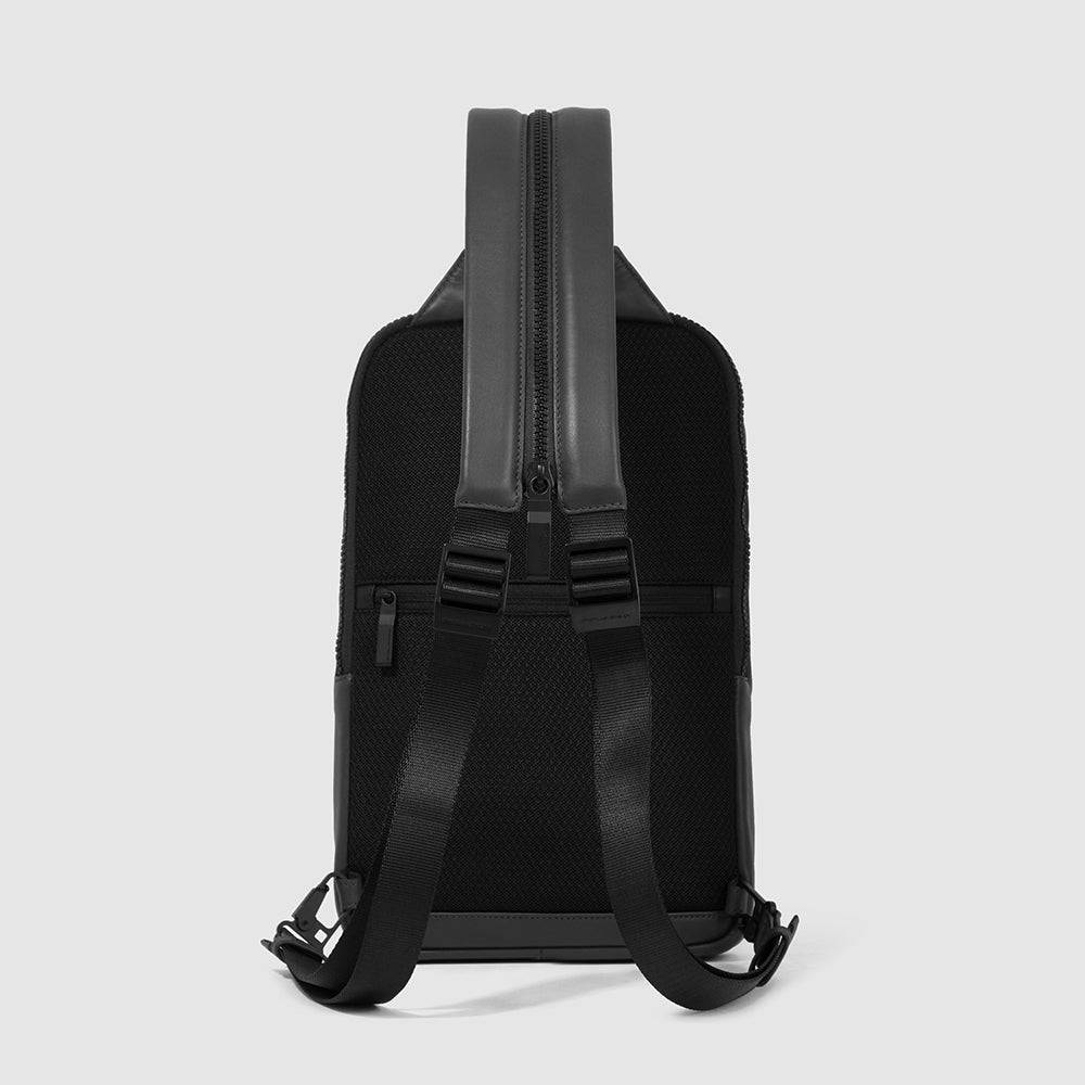 Piquadro Mono sling bag/backpack for iPad® Acquista Ora