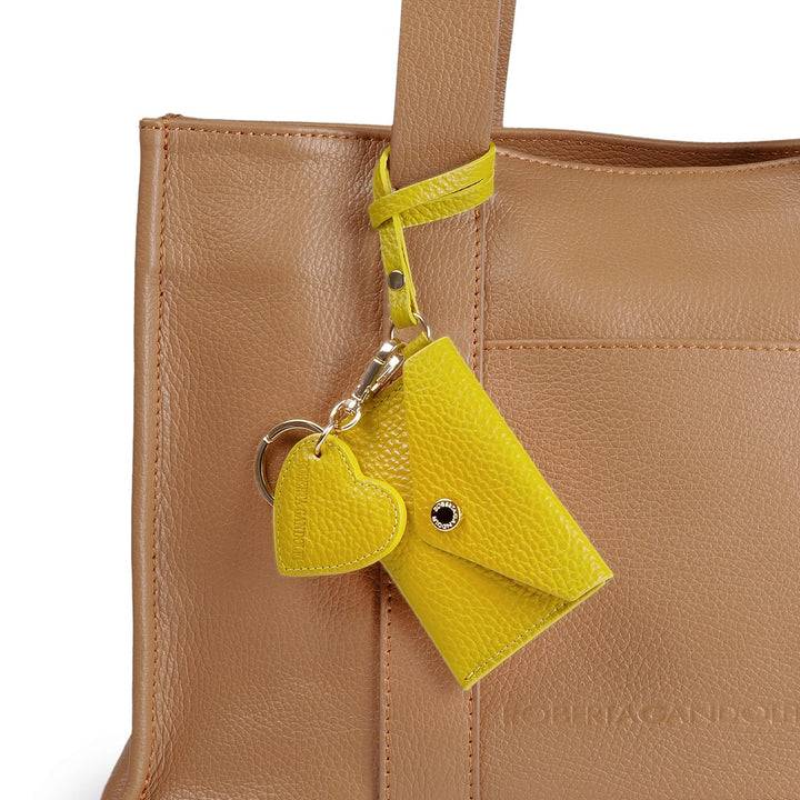 Roberta Gandolfi Tessa shopping in pelle con charms colorato e pratica tasca esterna Hotsell